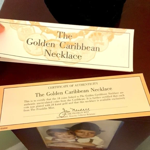 Franklin Mint dipped 24kt plated Gold dipped Carribean Coin Necklace - Picture 6 of 7